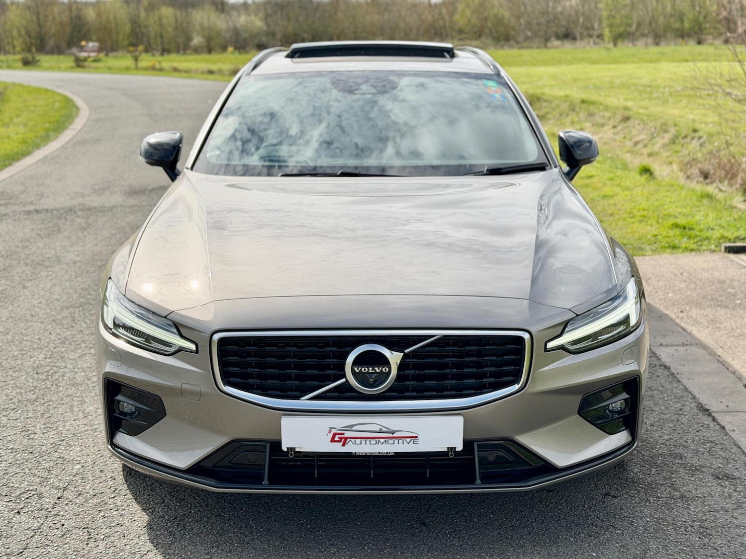 Used Volvo V60 2019 for sale - 78034826: Photo 14