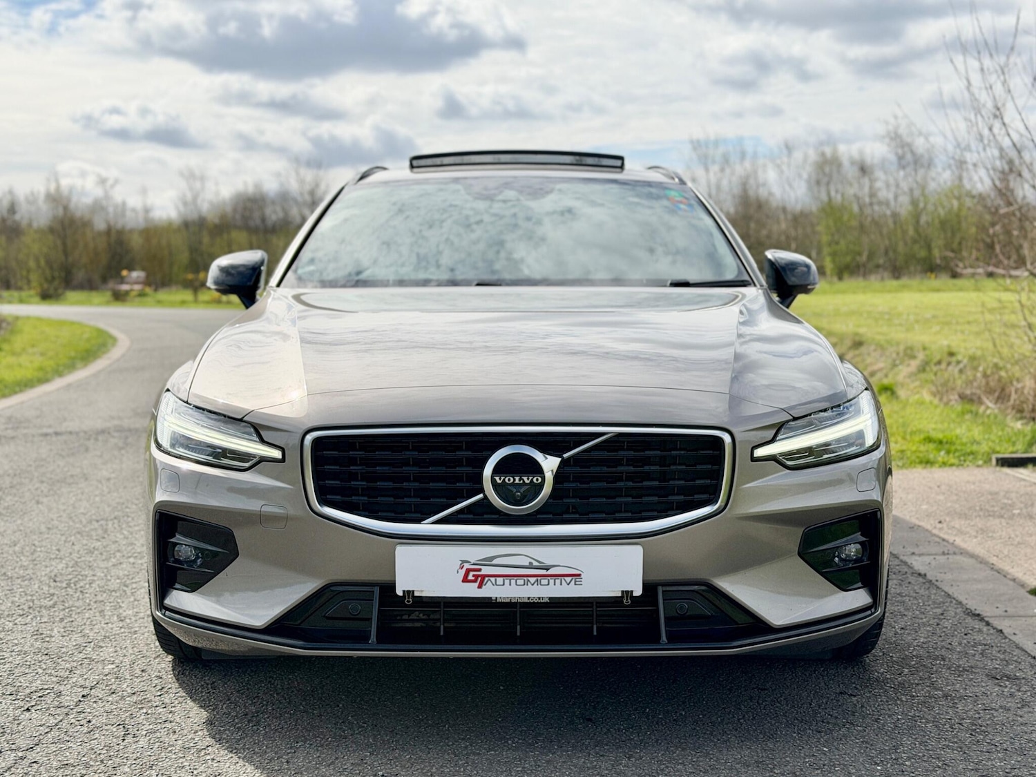 Used Volvo V60 2019 for sale - 78034826: Photo 15