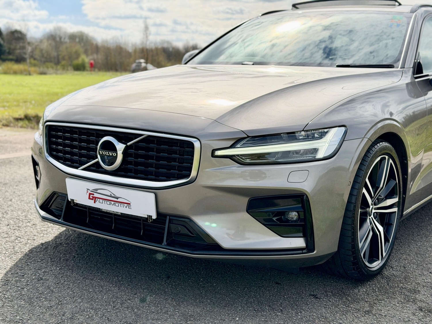 Used Volvo V60 2019 for sale - 78034826: Photo 18