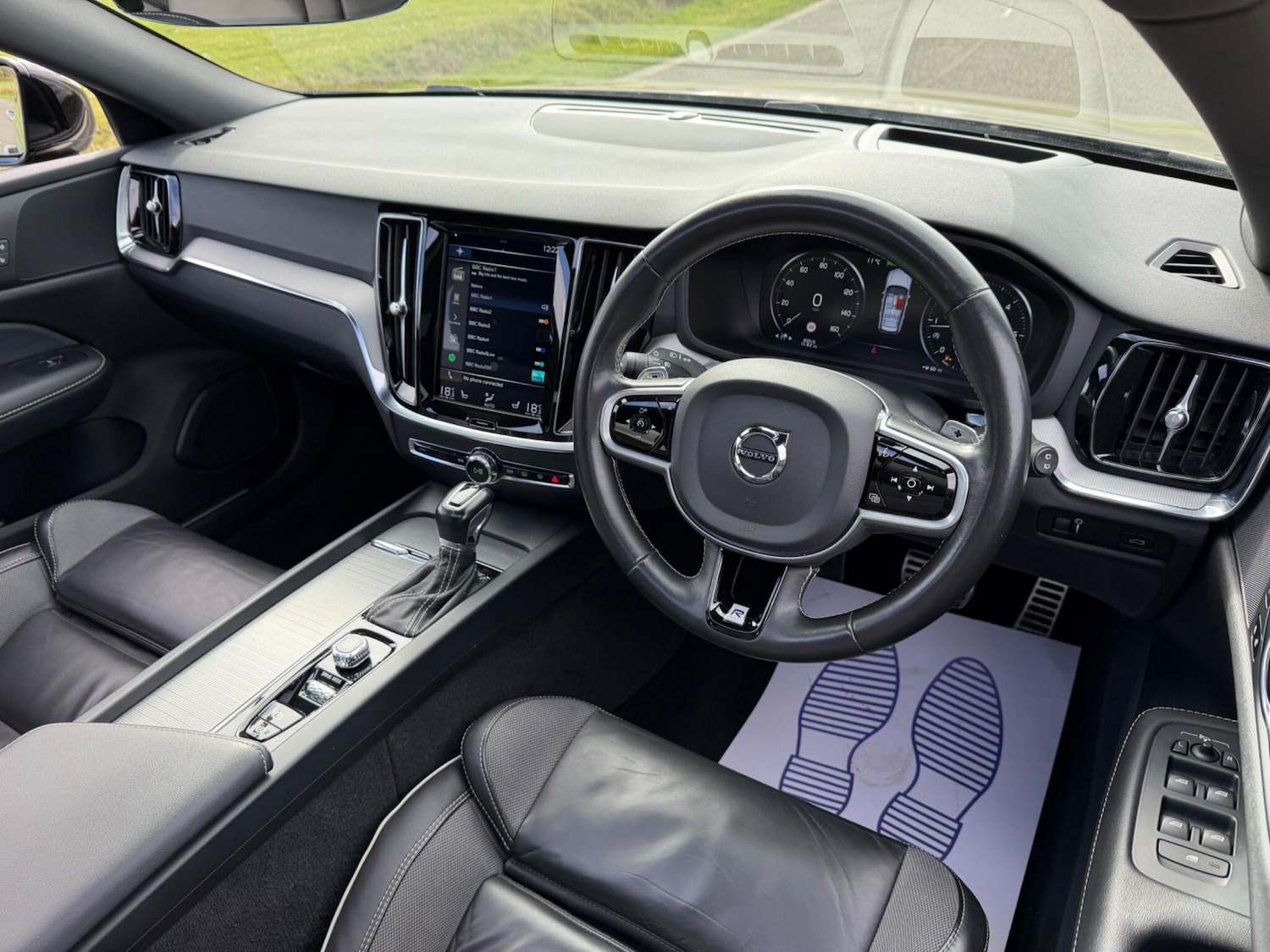 Used Volvo V60 2019 for sale - 78034826: Photo 2