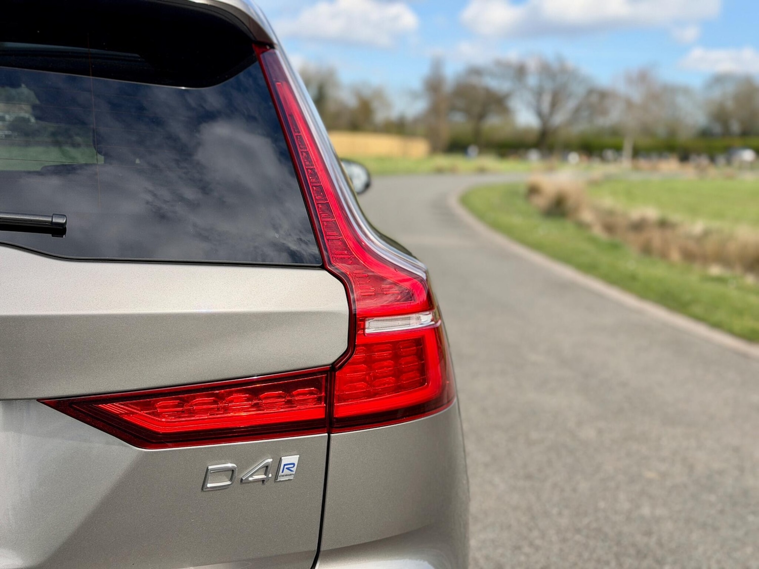 Used Volvo V60 2019 for sale - 78034826: Photo 28