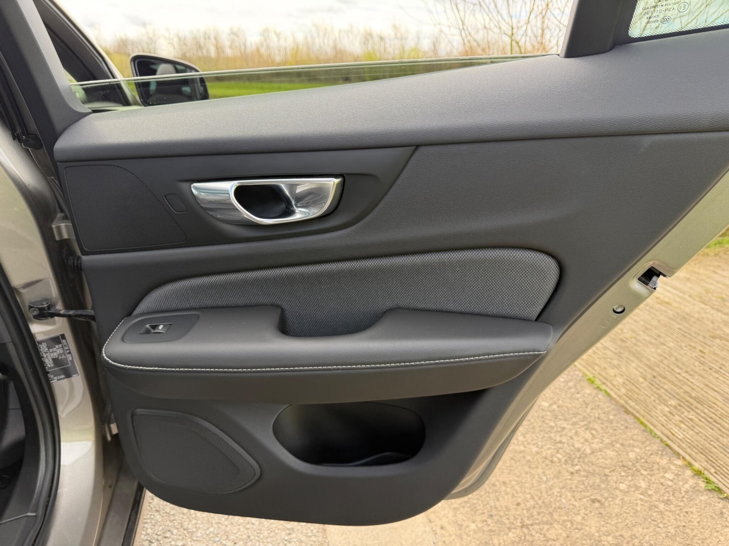 Used Volvo V60 2019 for sale - 78034826: Photo 43