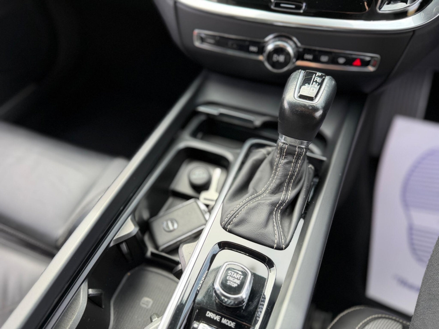 Used Volvo V60 2019 for sale - 78034826: Photo 65