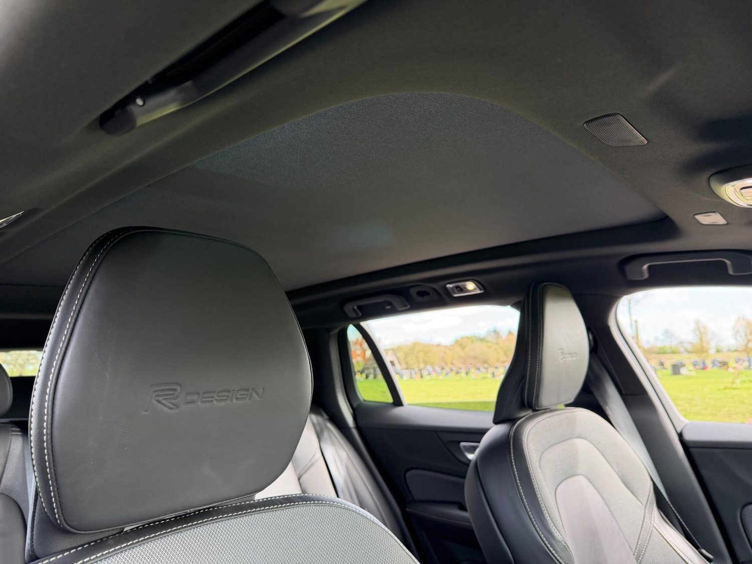 Used Volvo V60 2019 for sale - 78034826: Photo 91