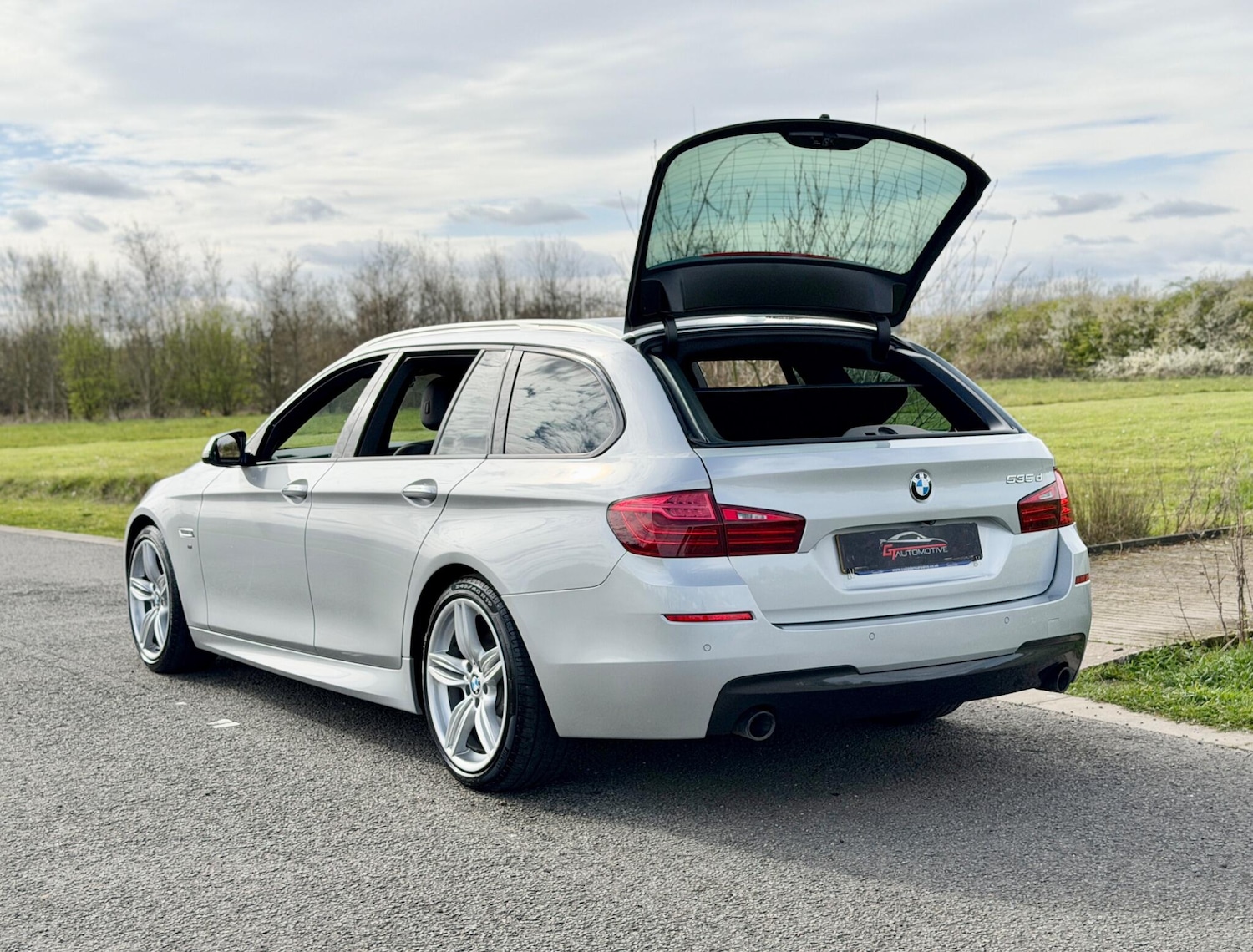 Used BMW 5 Series 2017 for sale - 78034658: Photo 12