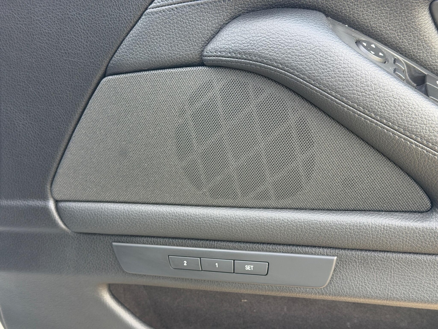 Used BMW 5 Series 2017 for sale - 78034658: Photo 35