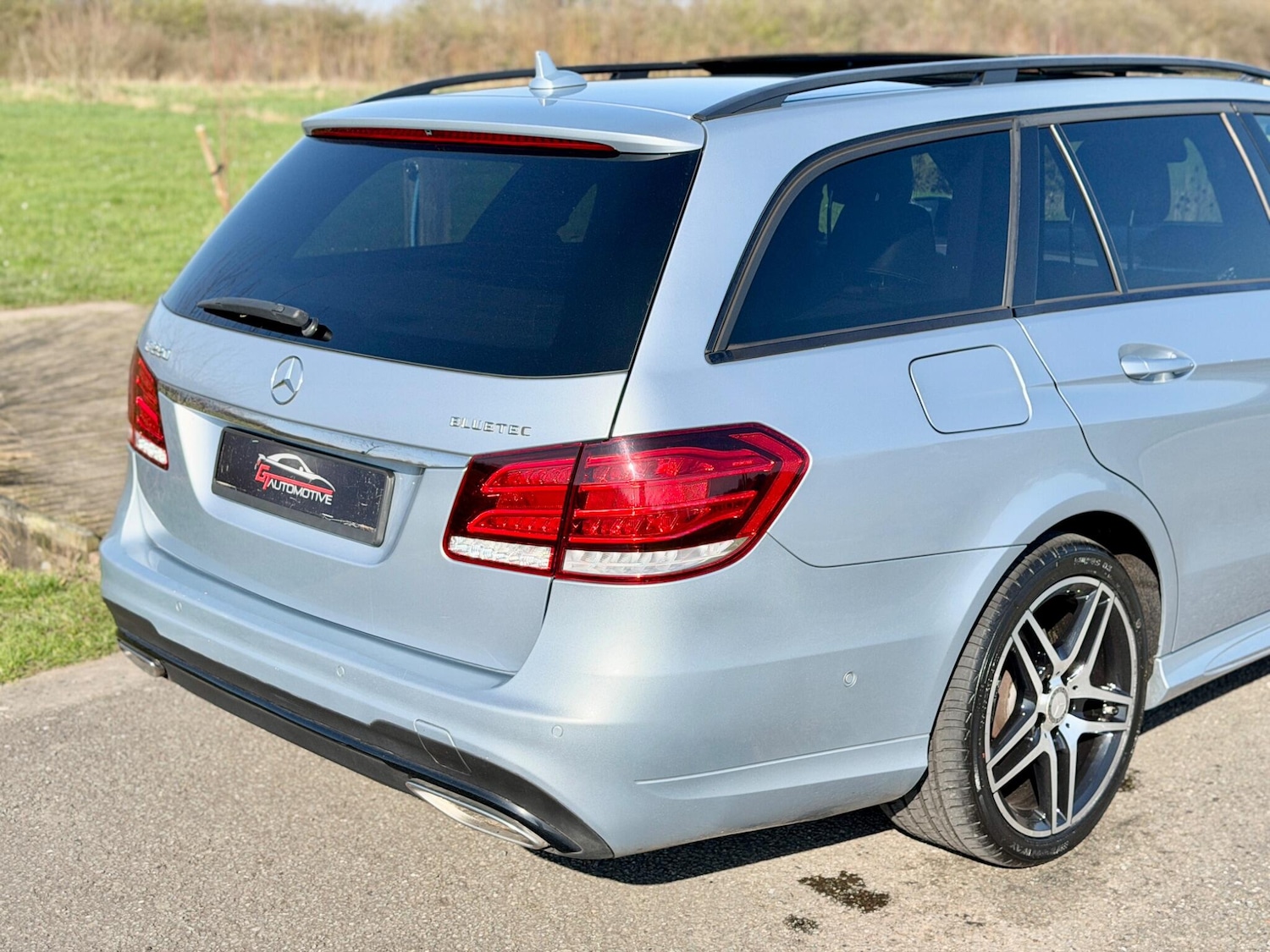 Used Mercedes-Benz E Class for sale - 77754141: Photo 11