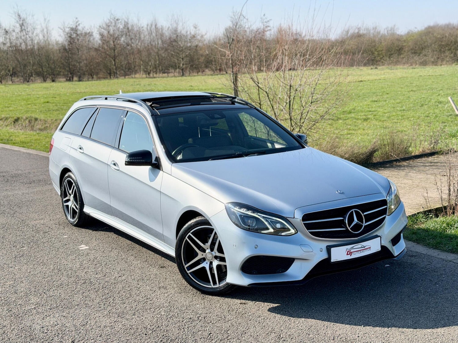 Used Mercedes-Benz E Class for sale - 77754141: Photo 4