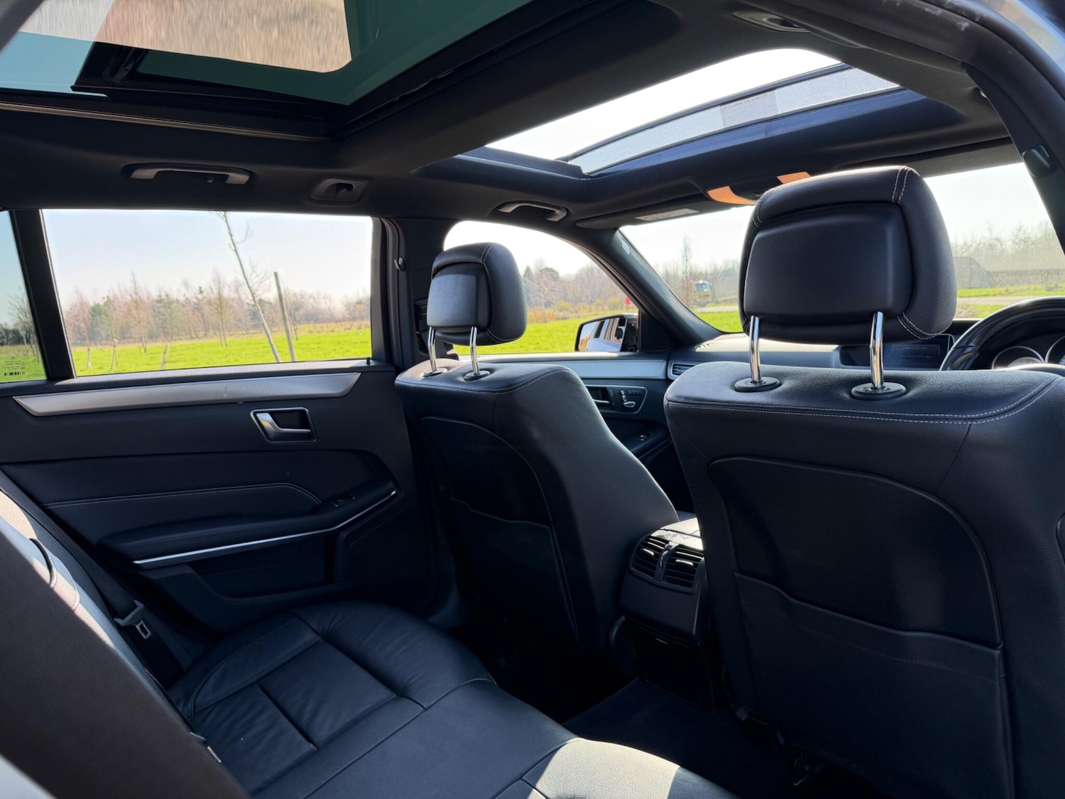 Used Mercedes-Benz E Class for sale - 77754141: Photo 40