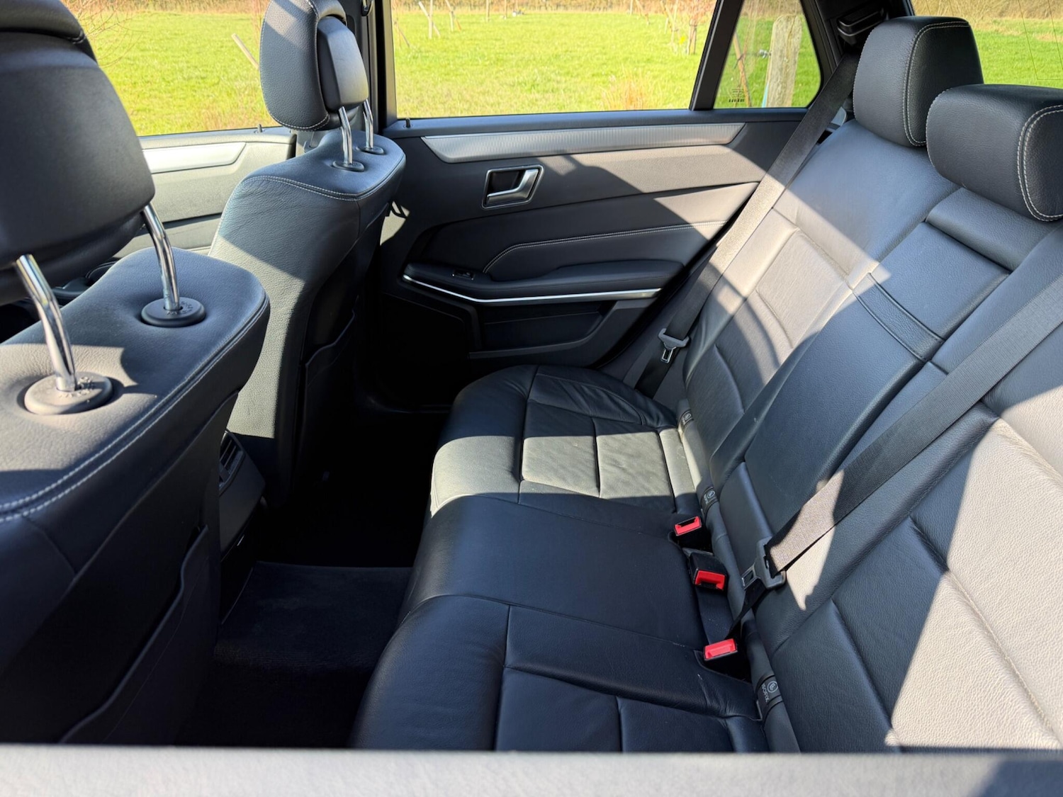 Used Mercedes-Benz E Class for sale - 77754141: Photo 43