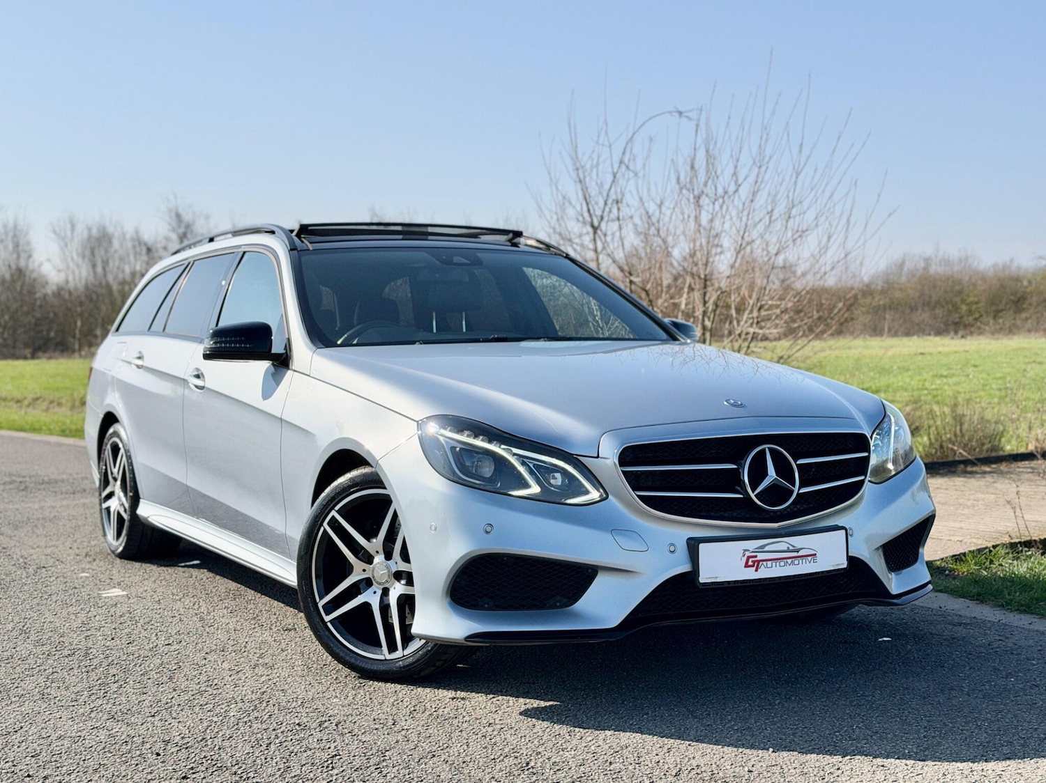 Used Mercedes-Benz E Class for sale - 77754141: Photo 5