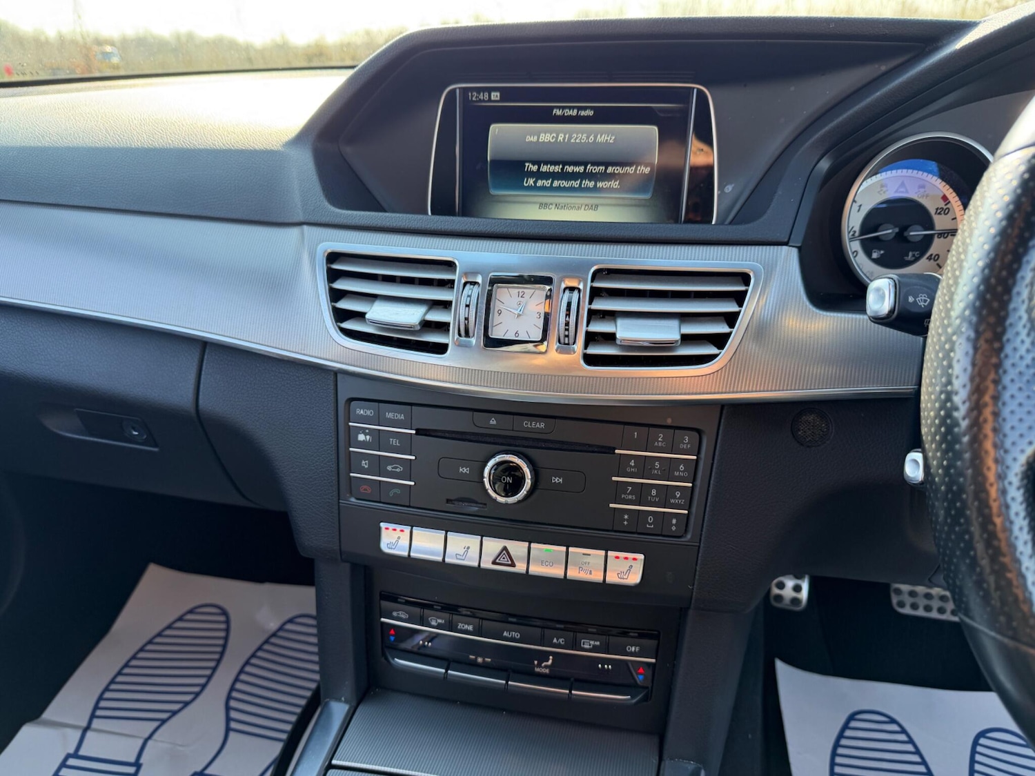 Used Mercedes-Benz E Class for sale - 77754141: Photo 61