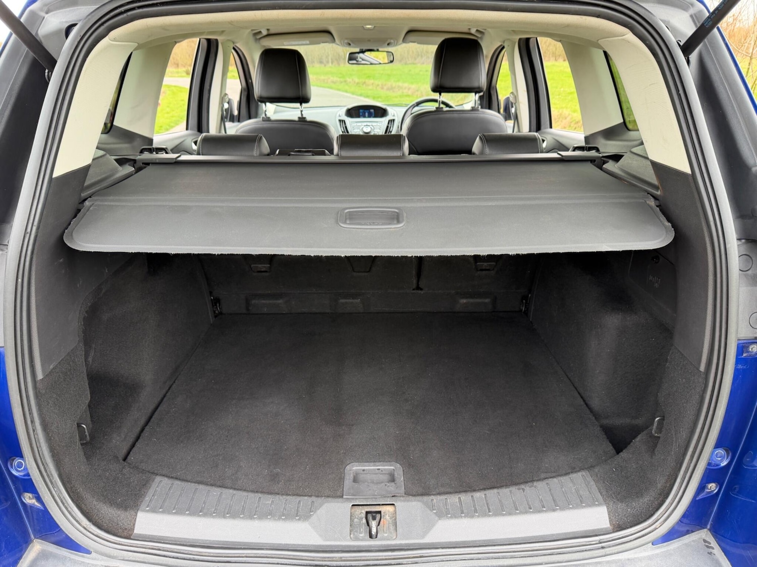 Used Ford Kuga 2015 for sale - 77737457: Photo 47