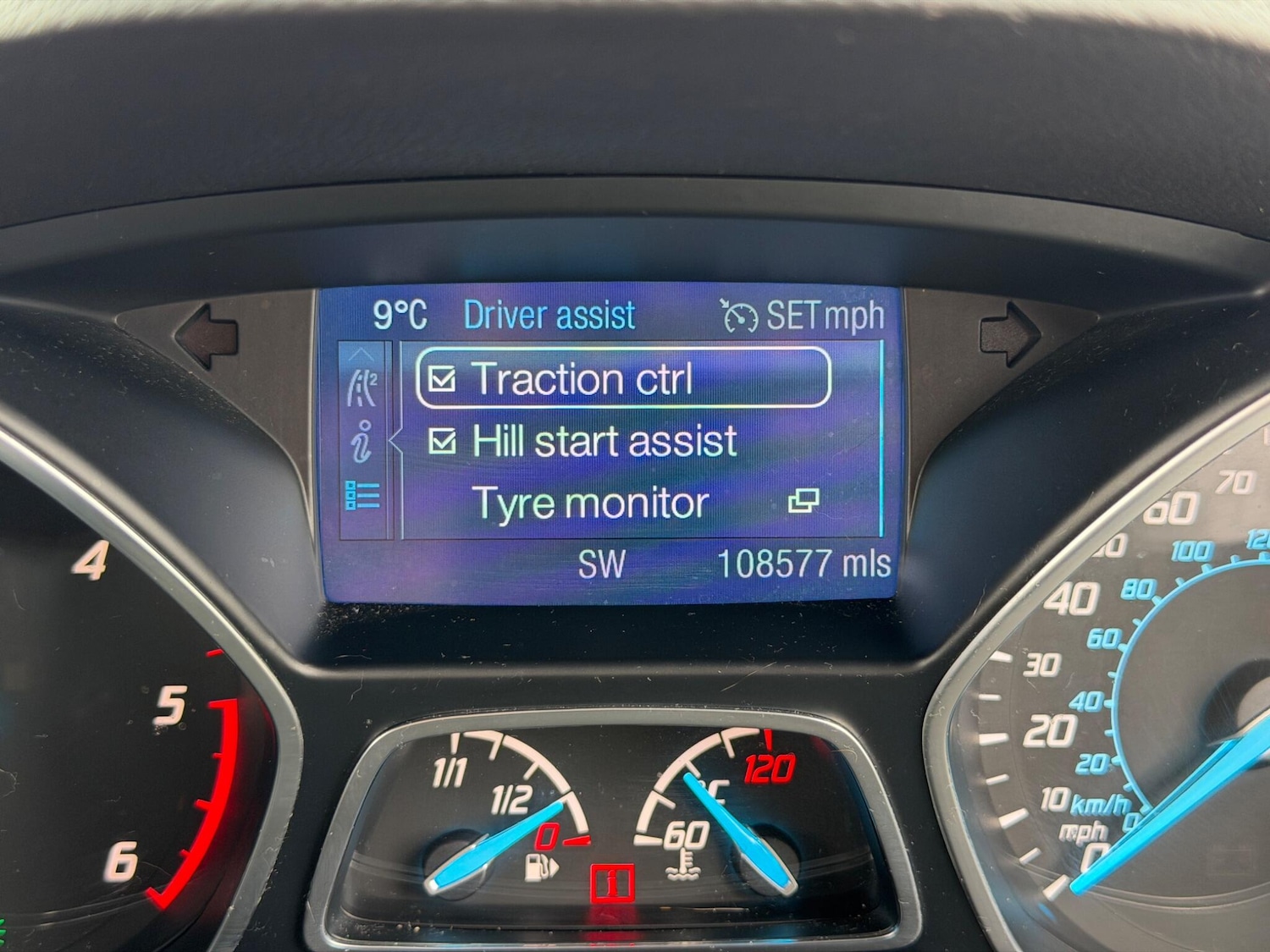 Used Ford Kuga 2015 for sale - 77737457: Photo 71