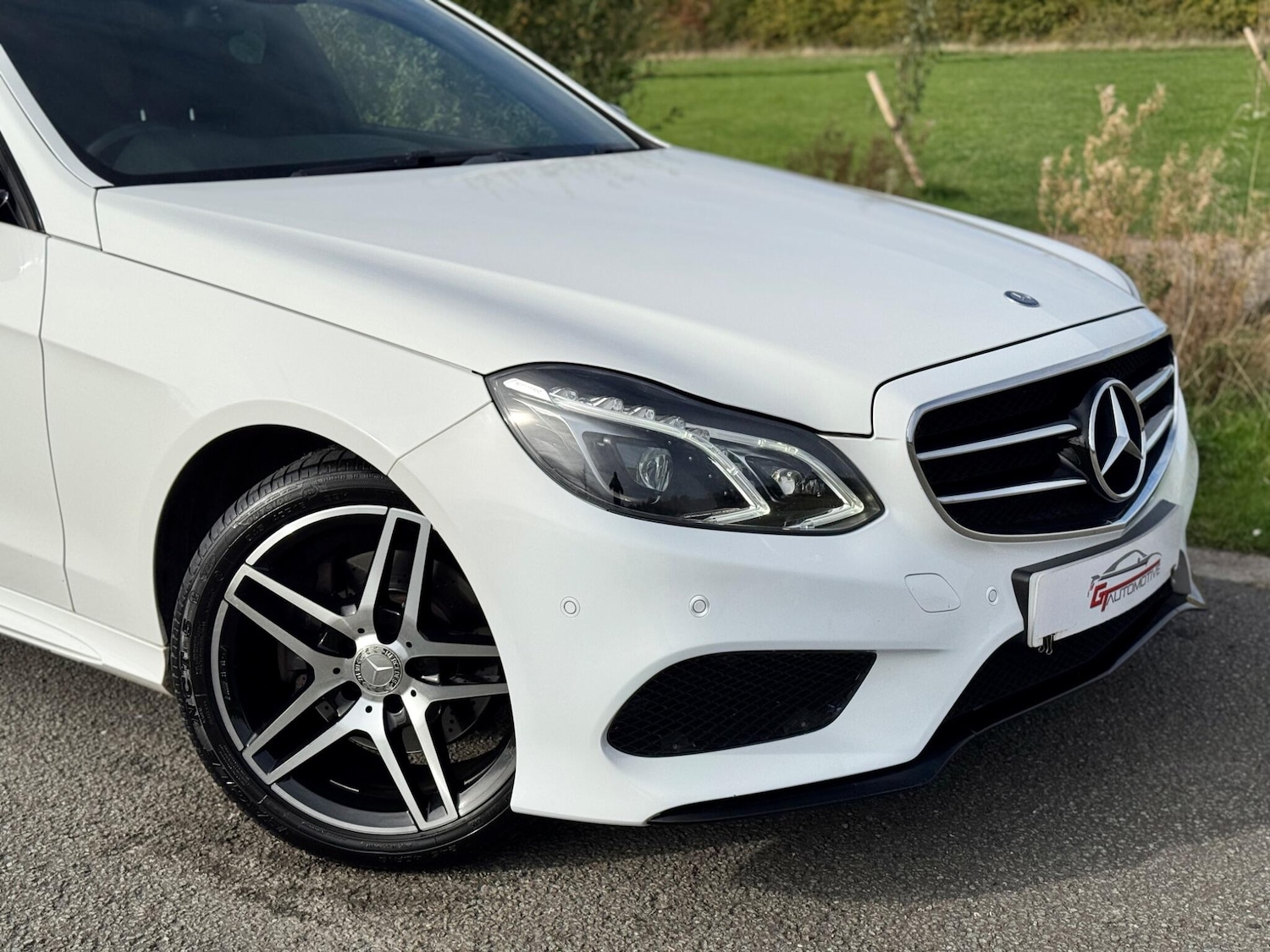 Used Mercedes-Benz E Class 2015 for sale - 76190091: Photo 16