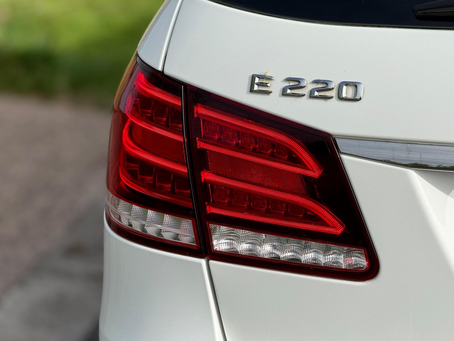 Used Mercedes-Benz E Class 2015 for sale - 76190091: Photo 25