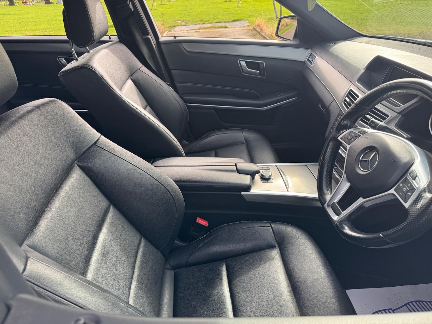 Used Mercedes-Benz E Class 2015 for sale - 76190091: Photo 28