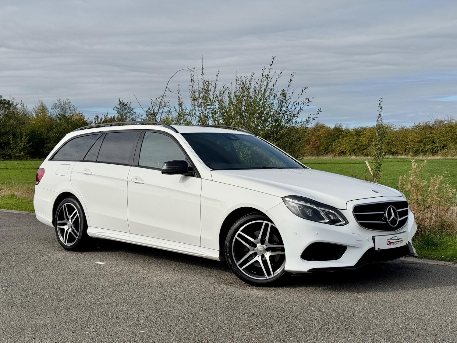 Used Mercedes-Benz E Class 2015 for sale - 76190091: Photo 3