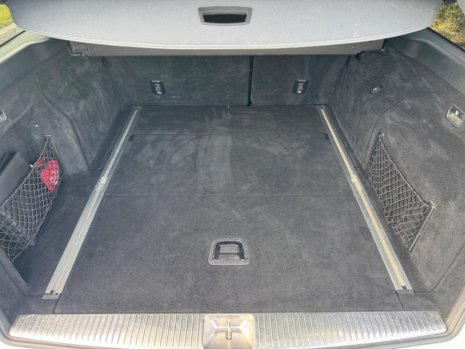 Used Mercedes-Benz E Class 2015 for sale - 76190091: Photo 46