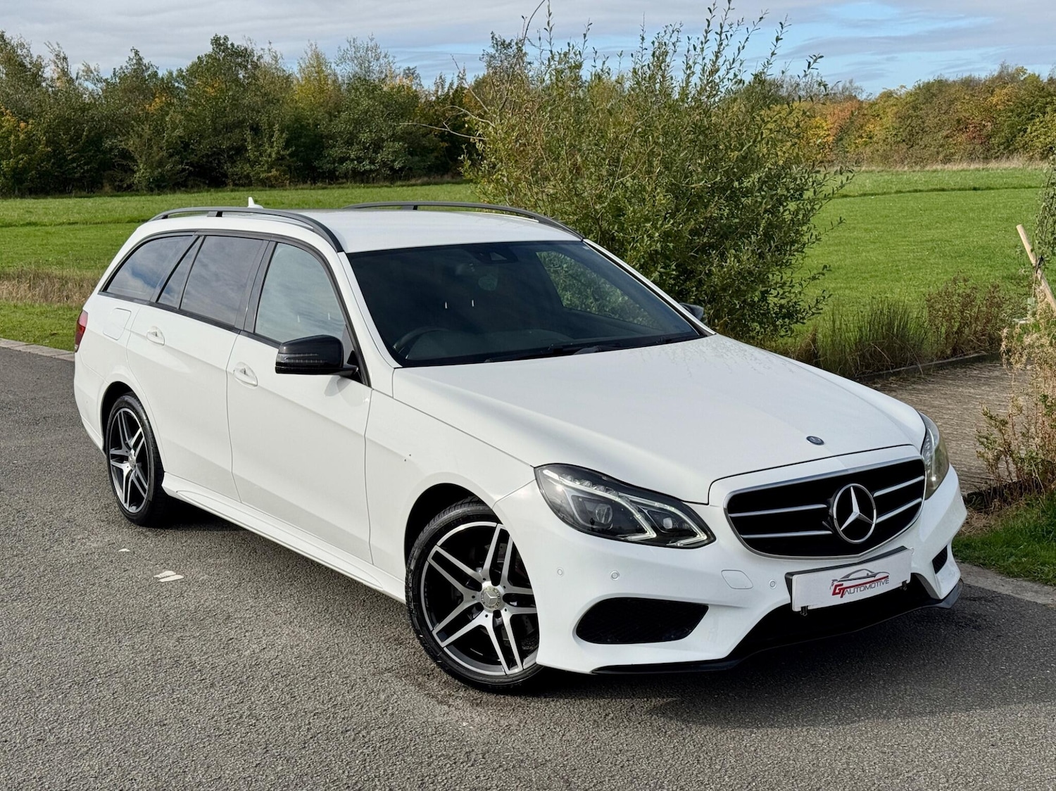 Used Mercedes-Benz E Class 2015 for sale - 76190091: Photo 6