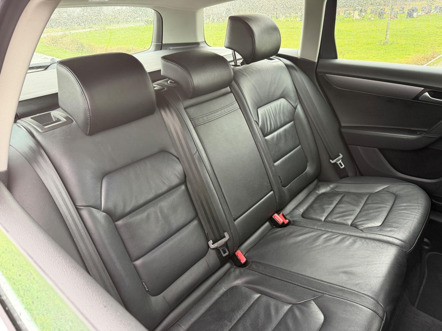 Used Volkswagen Passat 2014 for sale - 77305879: Photo 31