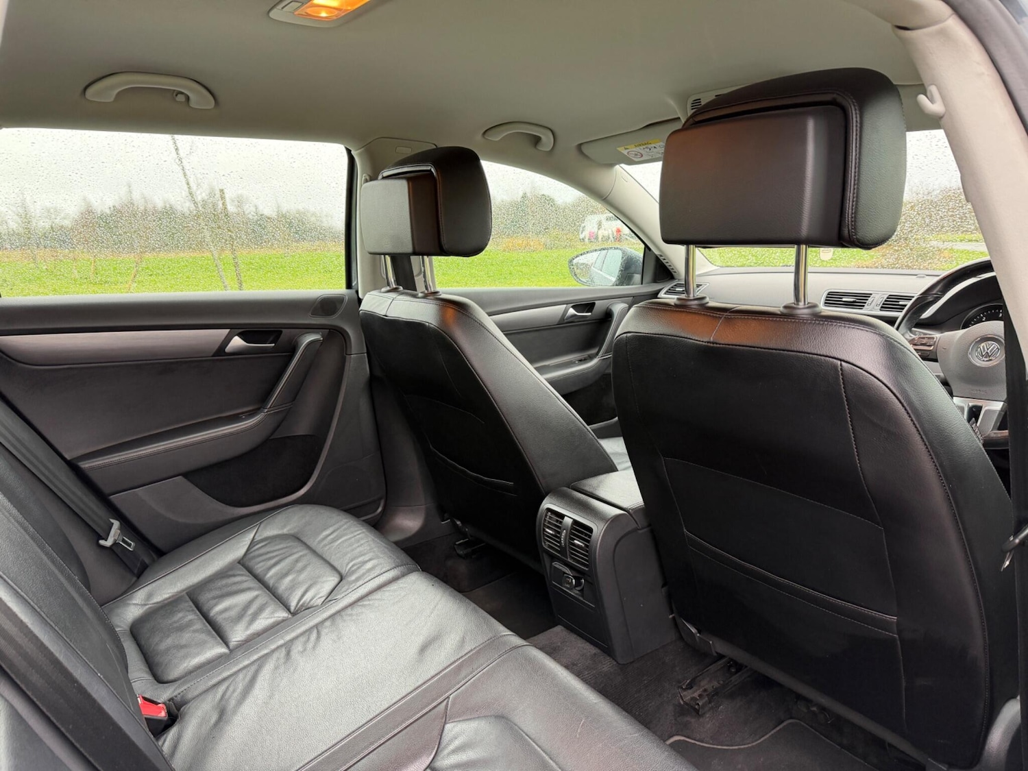 Used Volkswagen Passat 2014 for sale - 77305879: Photo 33