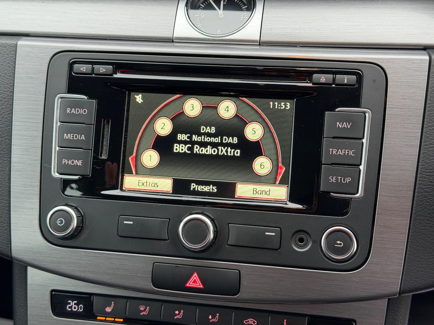 Used Volkswagen Passat 2014 for sale - 77305879: Photo 63