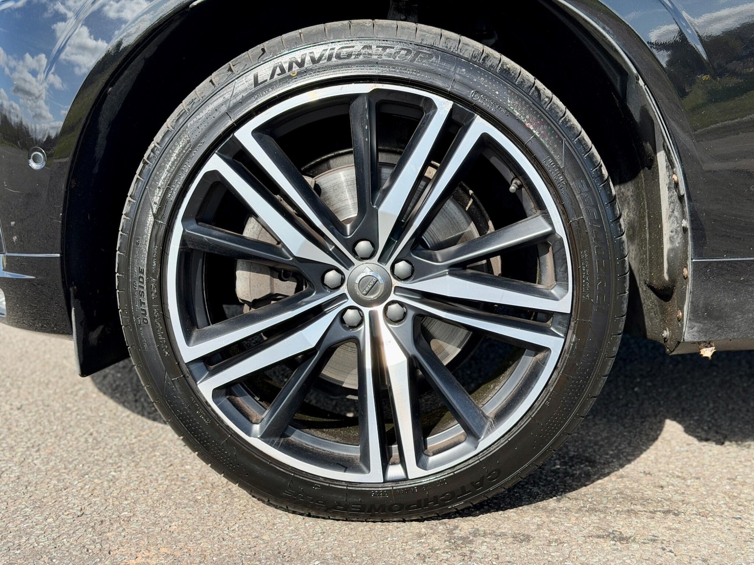 Used Volvo XC60 2017 for sale - 78157211: Photo 23