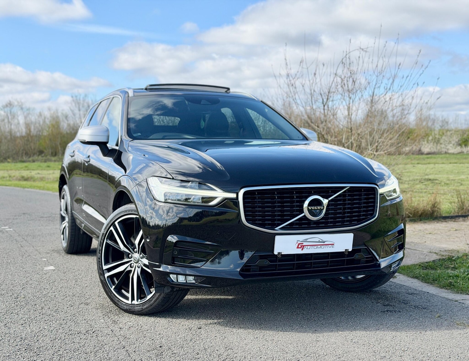 Used Volvo XC60 2017 for sale - 78157211: Photo 5