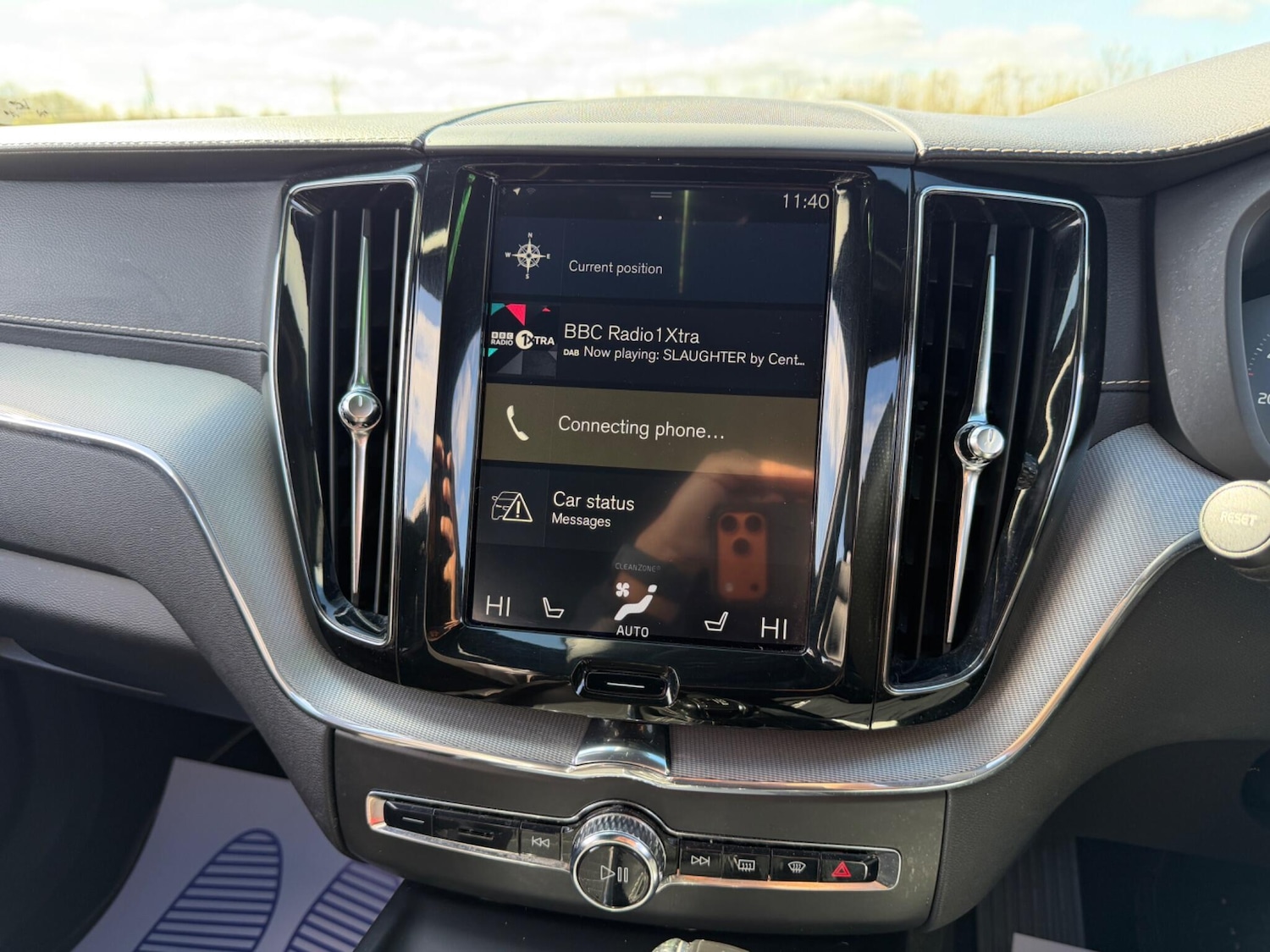 Used Volvo XC60 2017 for sale - 78157211: Photo 61