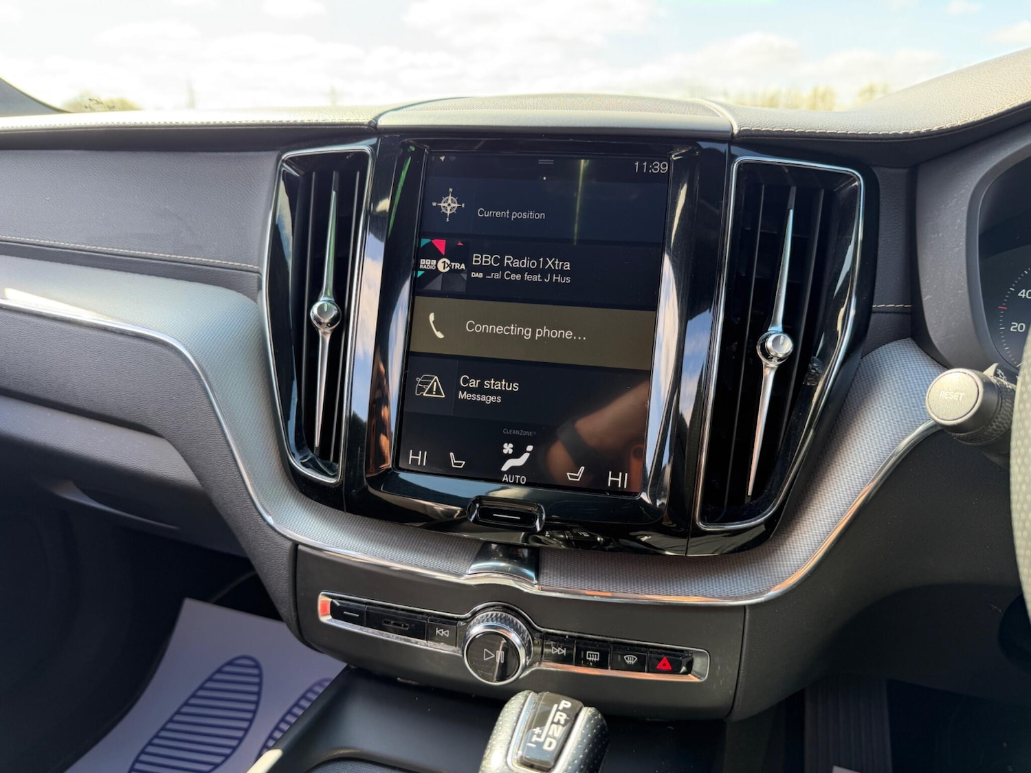 Used Volvo XC60 2017 for sale - 78157211: Photo 69