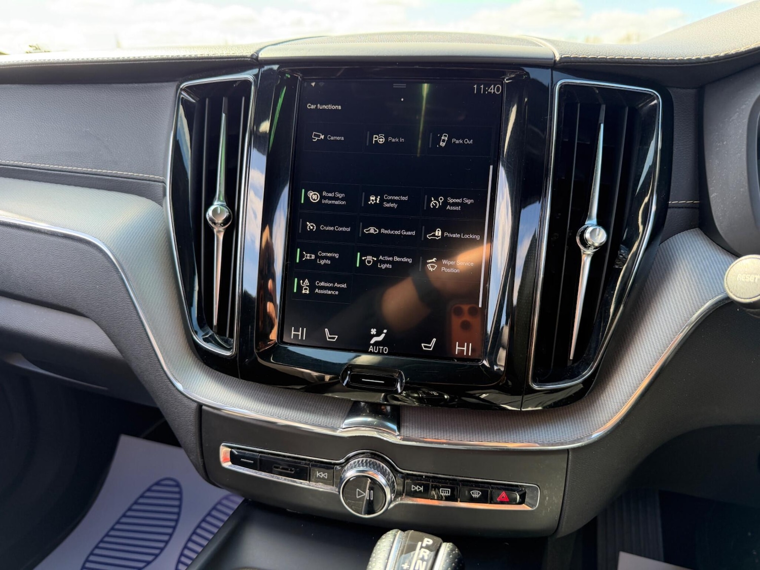 Used Volvo XC60 2017 for sale - 78157211: Photo 73