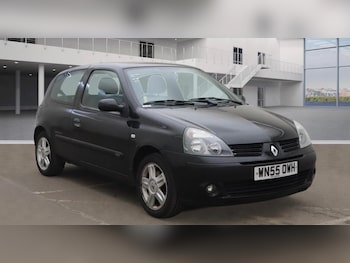 Used Renault Clio 2005 for sale - 76179729: Photo