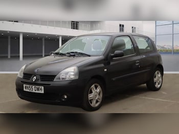 Used Renault Clio 2005 for sale - 76179729: Photo