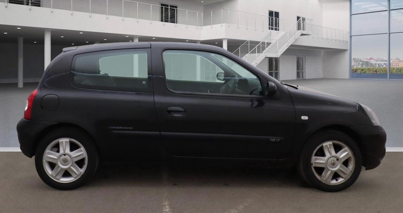 Used Renault Clio 2005 for sale - 76179729: Photo 4