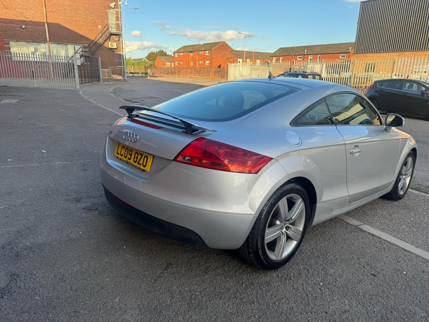 Used Audi TT 2009 for sale - 76121438: Photo 5