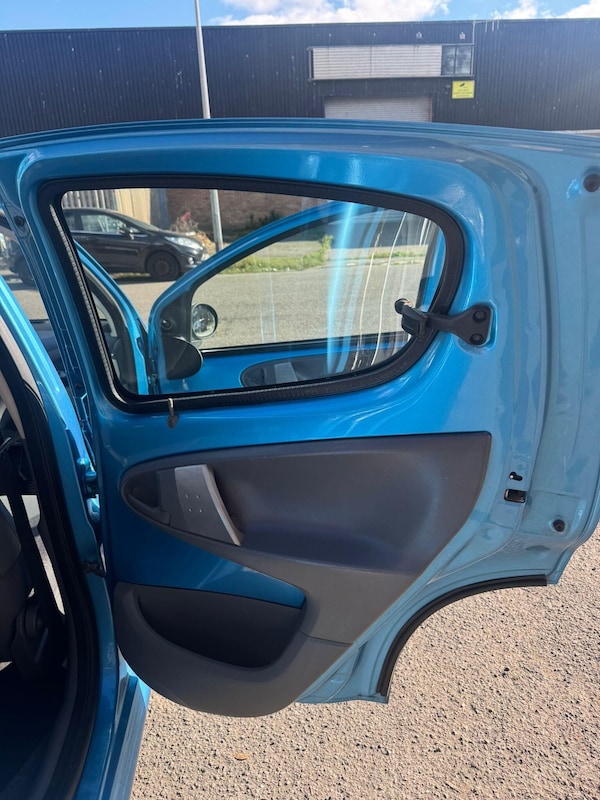 Used Peugeot 107 2008 for sale - 76227279: Photo 35