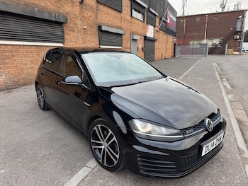 Used Volkswagen Golf 2014 for sale - 75670757: Photo