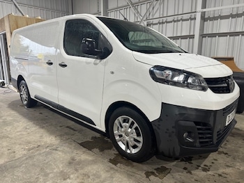 Vauxhall - Vivaro