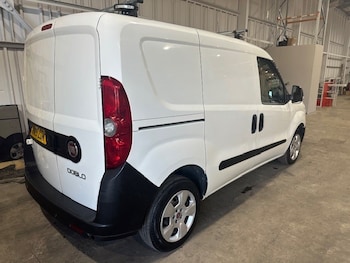 Used Fiat Doblo 2015 for sale - 76055821: Photo