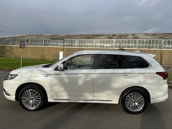 Used Mitsubishi Outlander 2020 for sale - 75759089: Photo