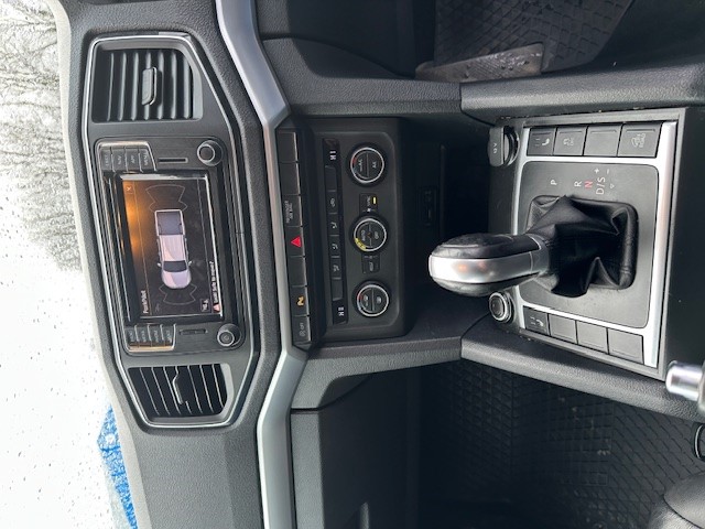 Used Volkswagen Amarok 2018 for sale - 77170782: Photo 8