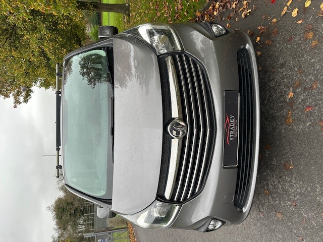 Used Vauxhall Vivaro 2017 for sale - 76344270: Photo 2