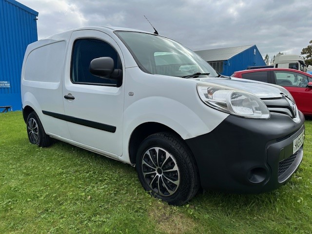 Used Renault Kangoo 2015 for sale - 76221936: Photo 1