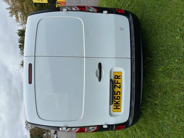 Used Renault Kangoo 2015 for sale - 76221936: Photo 6