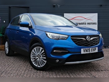 Vauxhall - Grandland X