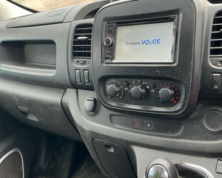 Used Vauxhall Vivaro 2016 for sale - 76469637: Photo 2