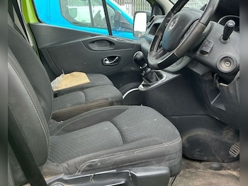Used Vauxhall Vivaro 2016 for sale - 76469637: Photo