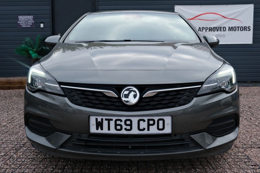 Used Vauxhall Astra 2020 for sale - 76469652: Photo 2