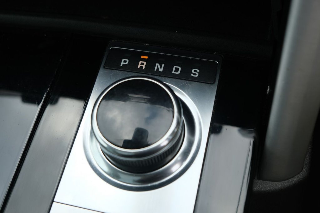 Used Land Rover Discovery 2017 for sale - 76469646: Photo 31